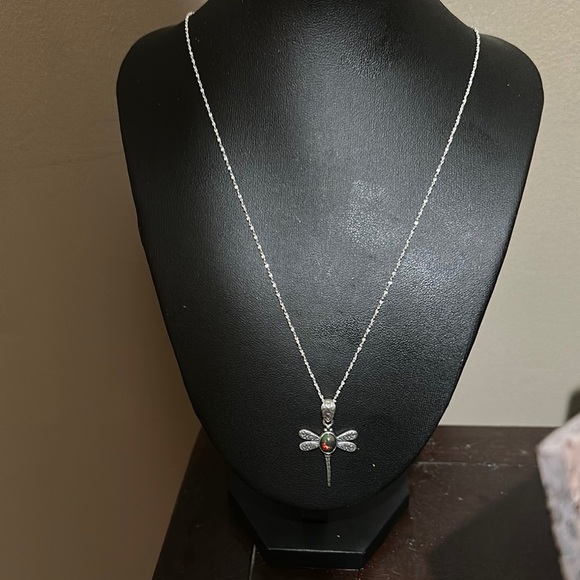 Elegant Black Fire Opal with Silver 925 Dragonfly Pendant on 925 Chain - Picture 5 of 9